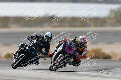 media/Nov-16-2025-Race Pace (Sun) [[8c5fa54630]]/Non Verified Riders (1st 20 Minutes)/1-Turn 14 (10am)/